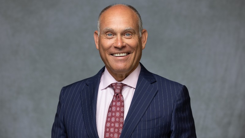 Brent Dunn headshot.